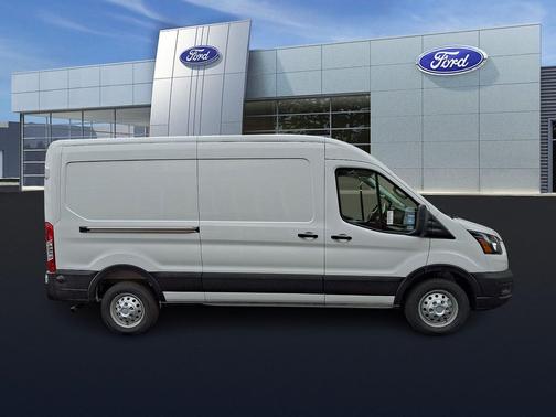 Oxford White 2026 Ford Transit-250 Base