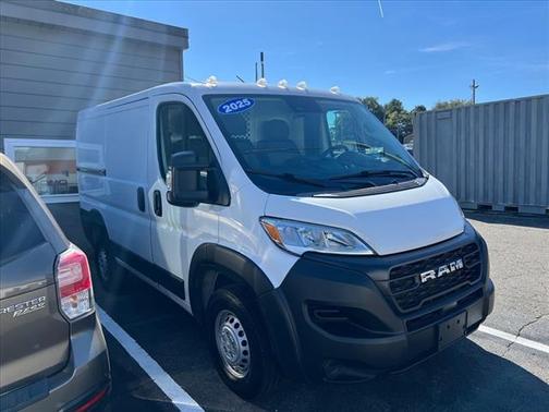 2025 RAM ProMaster 1500 Low Roof