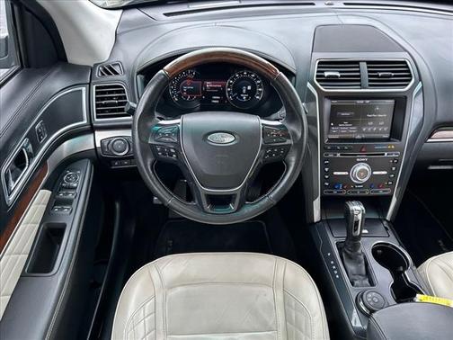 2016 Ford Explorer Platinum