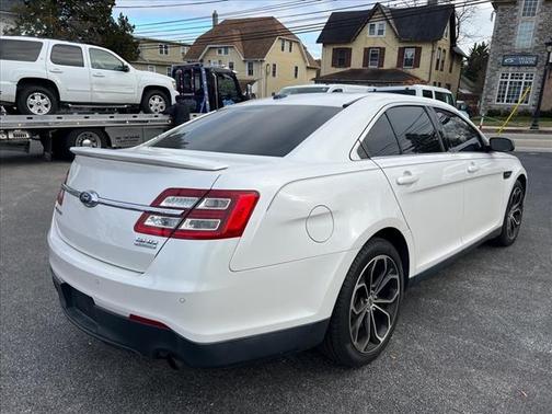 2015 Ford Taurus SHO