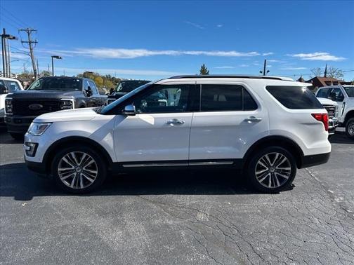 2017 Ford Explorer Platinum