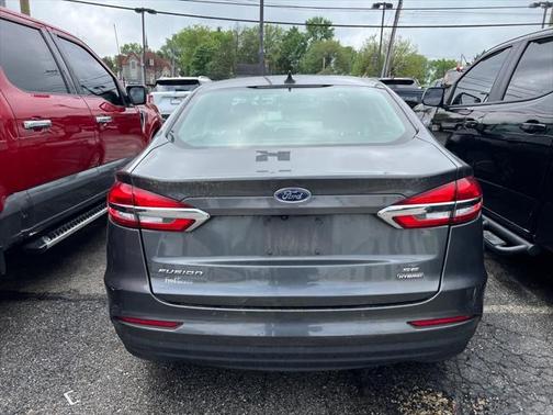 2020 Ford Fusion Hybrid SE