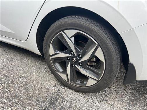 Serenity White Pearl 2023 Hyundai ELANTRA SEL
