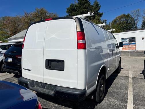 2020 Chevrolet Express 2500 RWD 2500 Regular Wheelbase WT