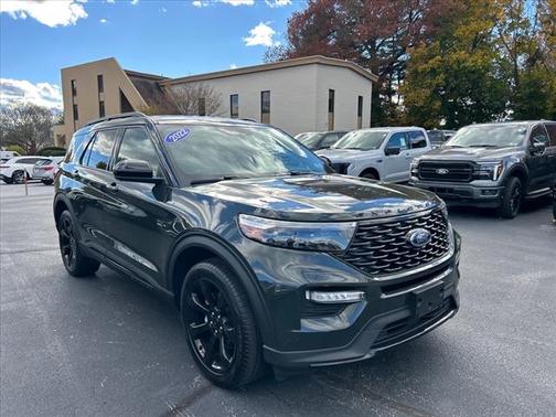 2022 Ford Explorer ST-Line