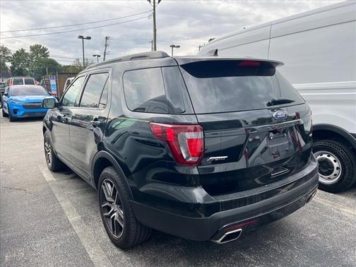 2017 Ford Explorer sport