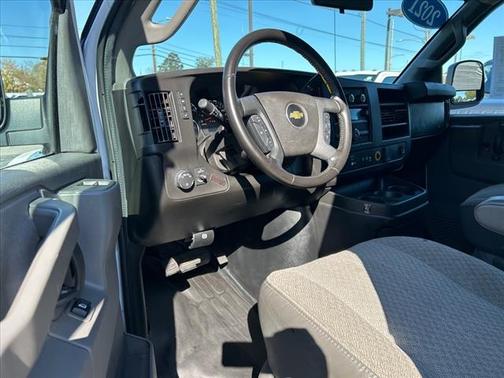 2021 Chevrolet Express 2500 RWD 2500 Regular Wheelbase WT
