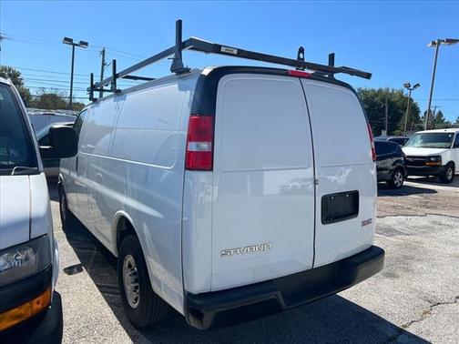 2022 GMC Savana 2500 Work Van