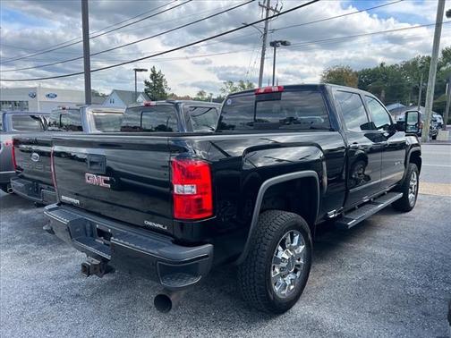 2017 GMC Sierra 2500 Denali