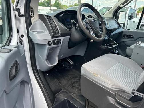 2018 Ford Transit-250 Base