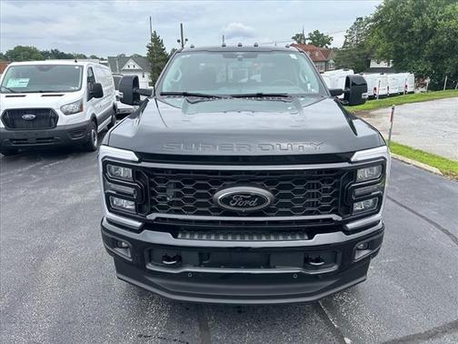 2025 Ford F-350 Lariat
