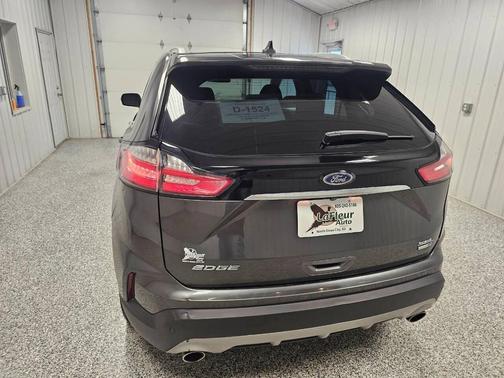 GRAY 2019 Ford Edge SEL