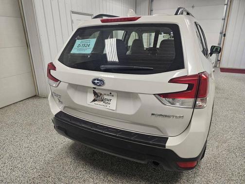 2020 Subaru Forester Base