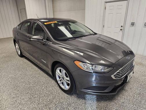 2018 Ford Fusion Hybrid SE