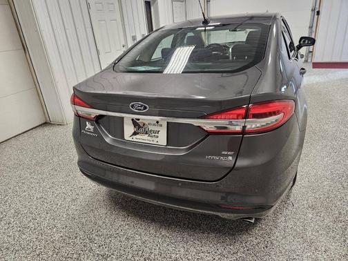 2018 Ford Fusion Hybrid SE
