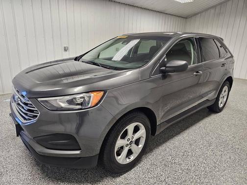 2020 Ford Edge SE