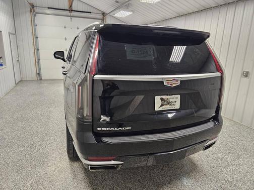 2021 Cadillac Escalade Premium Luxury