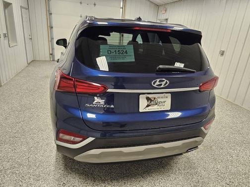 2019 Hyundai SANTA FE SE 2.4