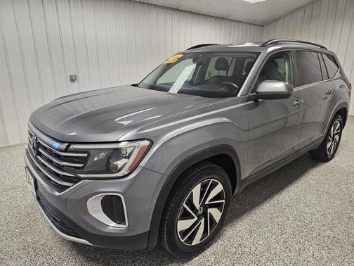 2024 Volkswagen Atlas 2.0T SE w/Technology 4MOTION