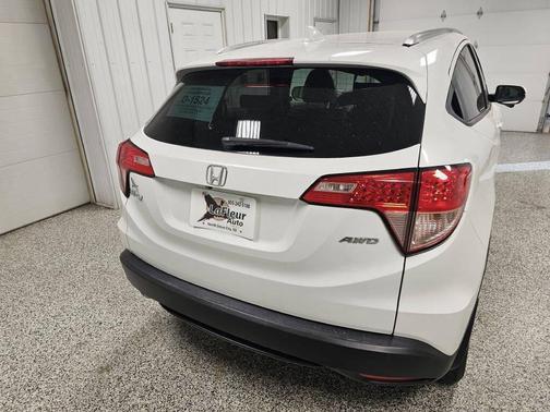 2016 Honda HR-V EX-L w/Navigation