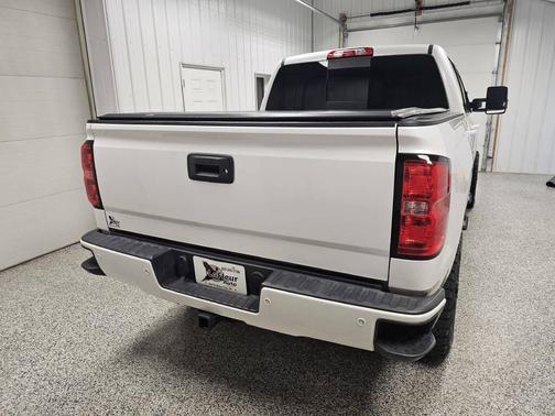 2018 Chevrolet Silverado 1500 2LT