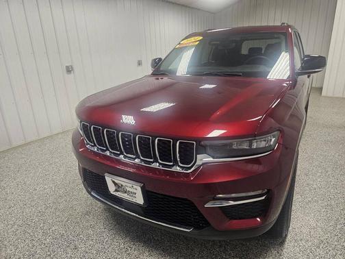 Velvet Red Pearlcoat 2024 Jeep Grand Cherokee Limited