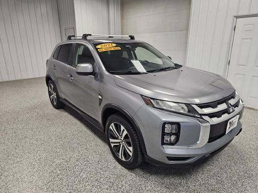 Mercury Gray Metallic 2021 Mitsubishi Outlander Sport 2.0 ES