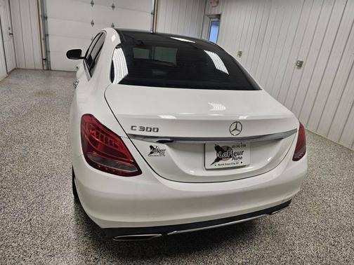 2016 Mercedes-Benz C-Class C 300 4dr Sedan