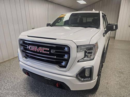 Summit White 2021 GMC Sierra 1500 AT4