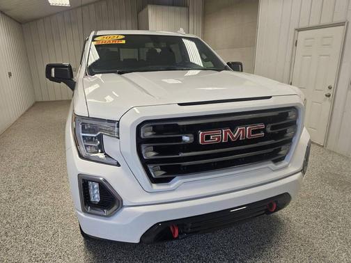 Summit White 2021 GMC Sierra 1500 AT4