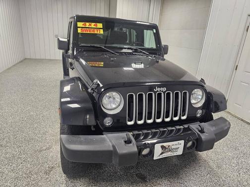 2017 Jeep Wrangler Unlimited Sahara