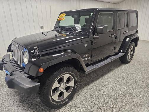 2017 Jeep Wrangler Unlimited Sahara