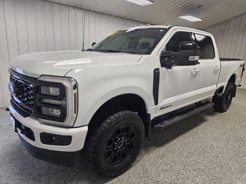 Oxford White 2025 Ford F-350 Lariat
