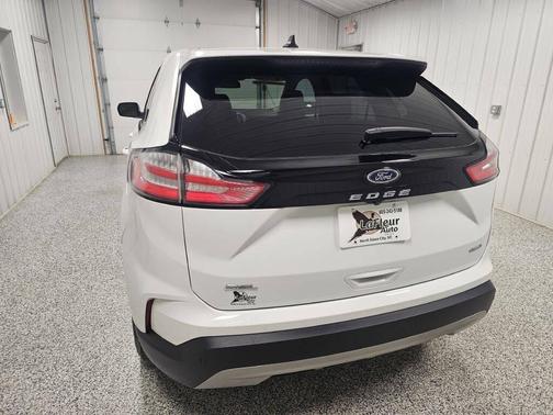 WHITE 2021 Ford Edge SEL