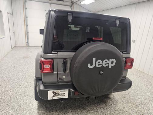 2018 Jeep Wrangler Unlimited Sahara
