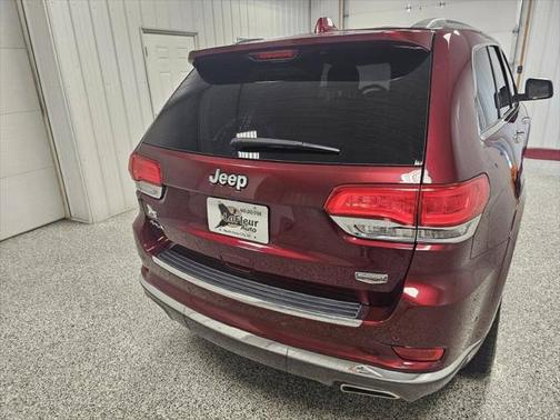 2018 Jeep Grand Cherokee Summit