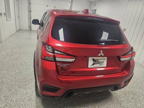 2021 Mitsubishi Outlander Sport 2.0 ES