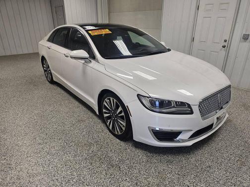 White Platinum Metallic Tri-Coat 2017 Lincoln MKZ Reserve I