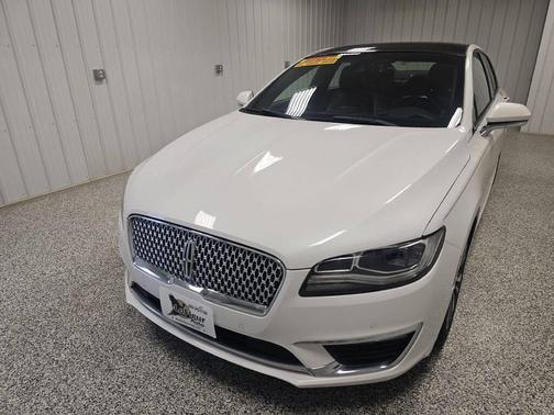 White Platinum Metallic Tri-Coat 2017 Lincoln MKZ Reserve I