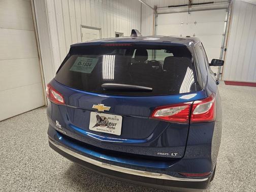Pacific Blue Metallic 2019 Chevrolet Equinox 1LT