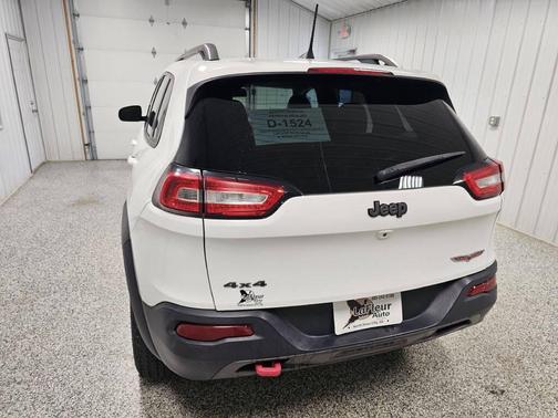 2016 Jeep Cherokee Trailhawk