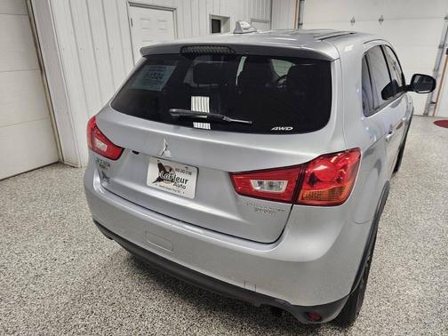 2017 Mitsubishi Outlander Sport 2.0 LE