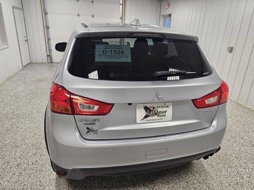 2017 Mitsubishi Outlander Sport 2.0 LE
