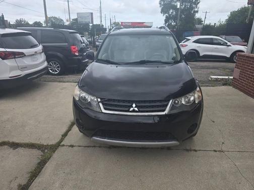 2008 Mitsubishi Outlander SE