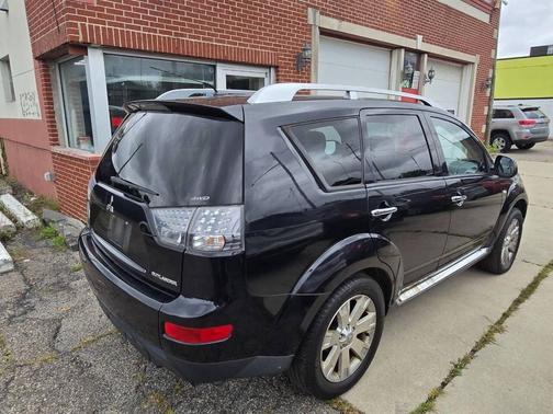 2008 Mitsubishi Outlander SE