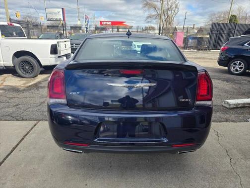 2015 Chrysler 300 S