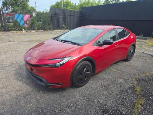 2024 Toyota Prius LE