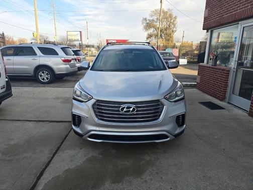 2018 Hyundai SANTA FE SE