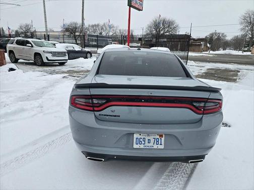 2020 Dodge Charger SXT
