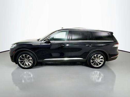 Black Metallic 2025 Lincoln Aviator Reserve AWD